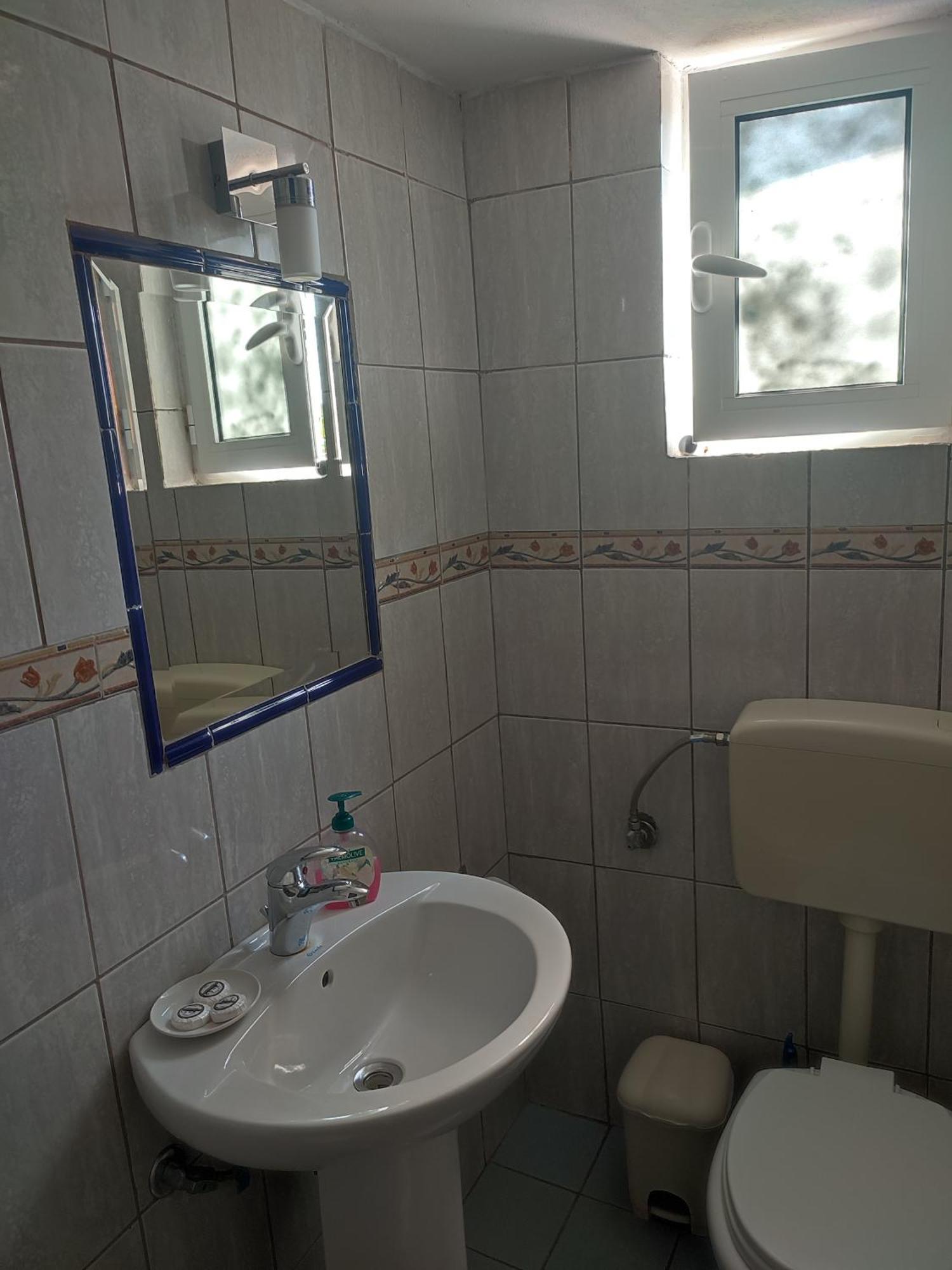 Bella Vista Hotel Himare Quarto foto