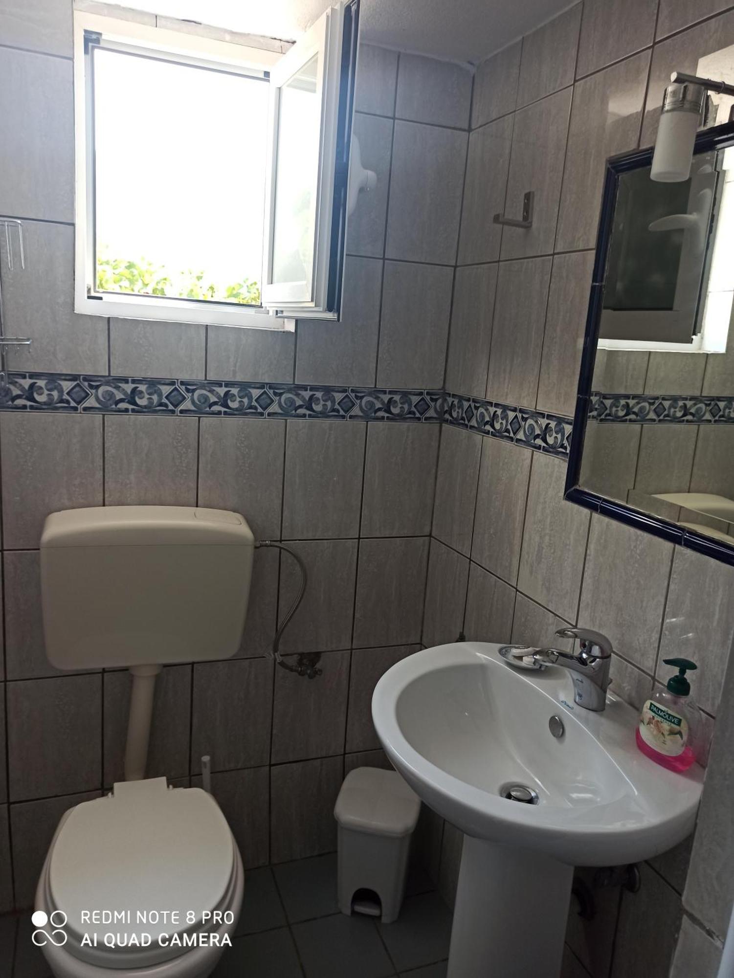 Bella Vista Hotel Himare Quarto foto